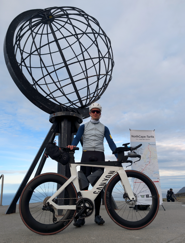 Arctic Tropic: 9,400 km From the Arctic Circle to the Tropic of Cancer