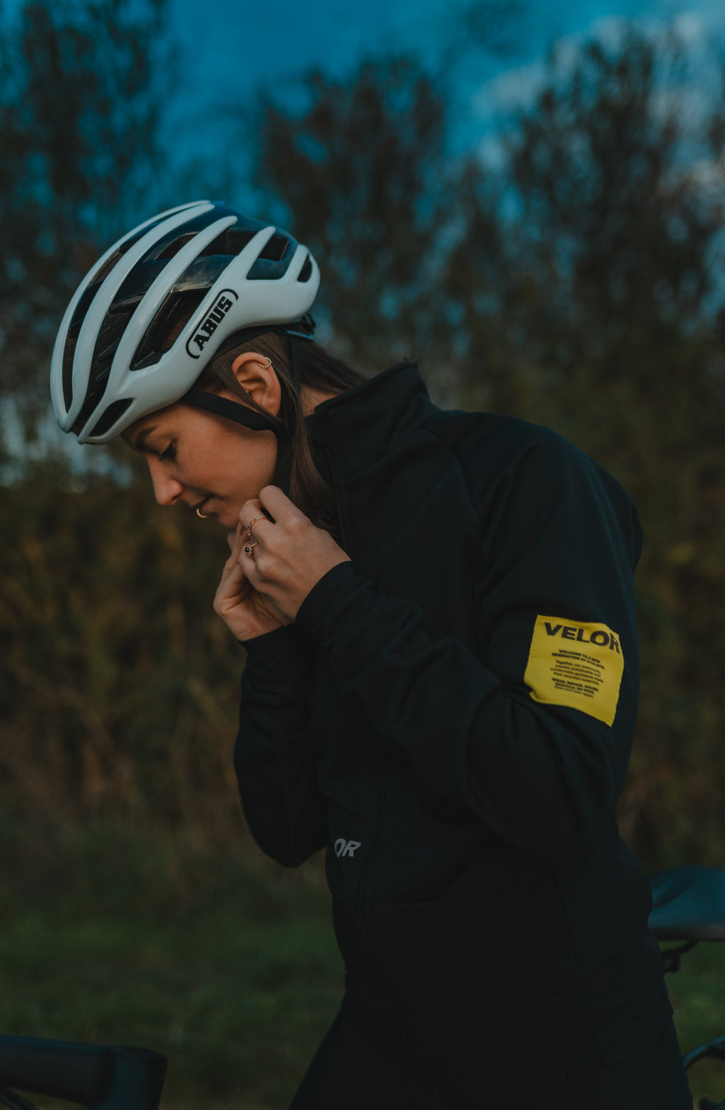 Women - Winter Jacket - Velor-cycling